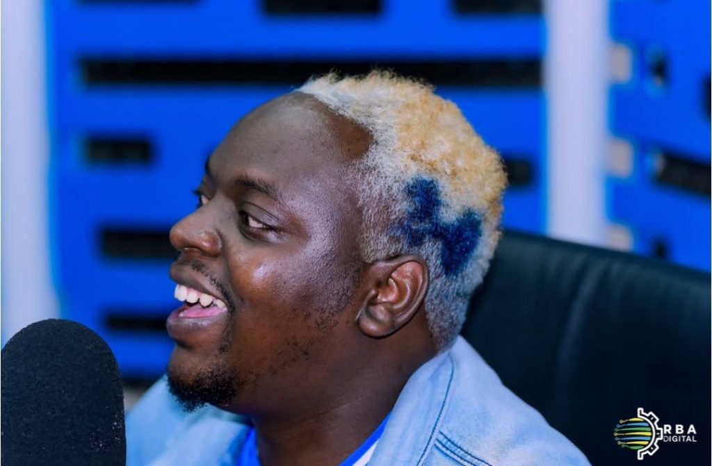 Gen Mubarakh Muganga yasubije Wasili
