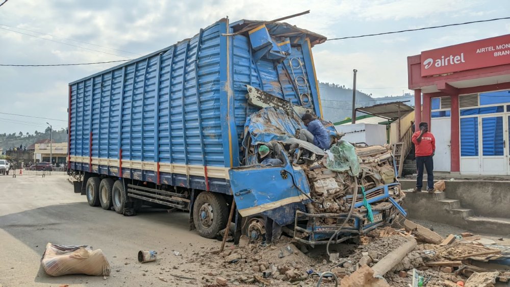 Rubavu: Impanuka y’imodoka yahitanye abantu bane, abandi batanu barakomereka